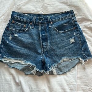 Women’s Jean Short, Levi’s, Size W27
